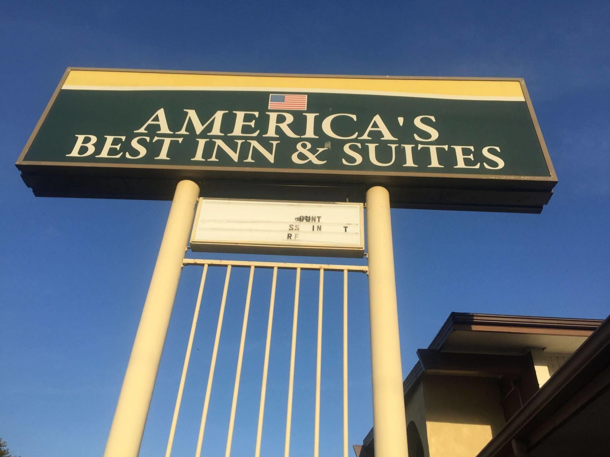 Americas Best Inn & Suites Urbana Exterior photo